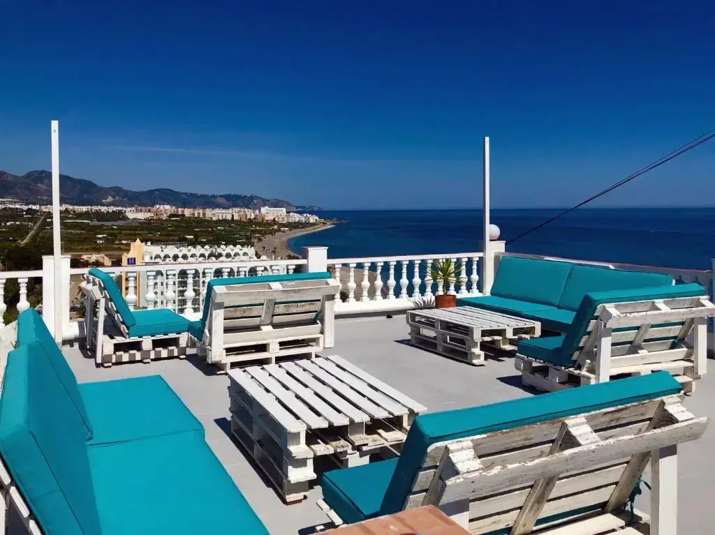 Accommodation with parking in Nerja en Nerja — imagen 5