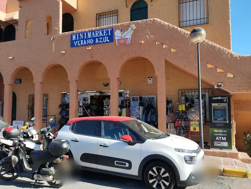 Minimarket Verano Azul (Nerja), supermercado