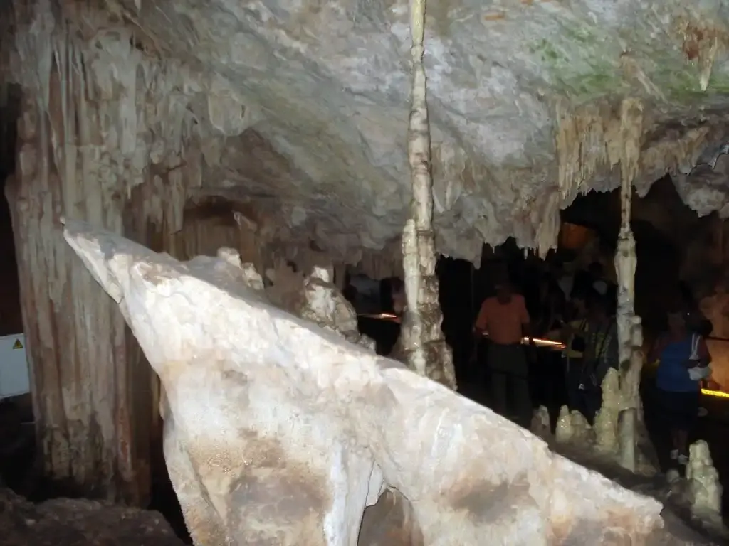 Sala de la Mina, junto a la entrada por la que se descubrió la Cueva de Nerja en 1959