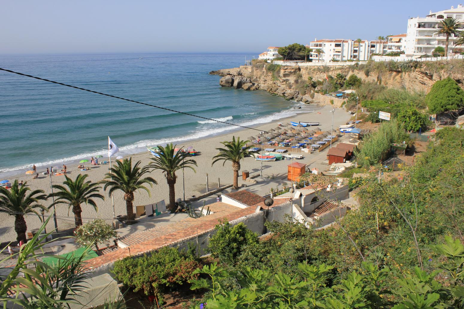 Playa El Salón en Nerja — exterior (3 de 14)