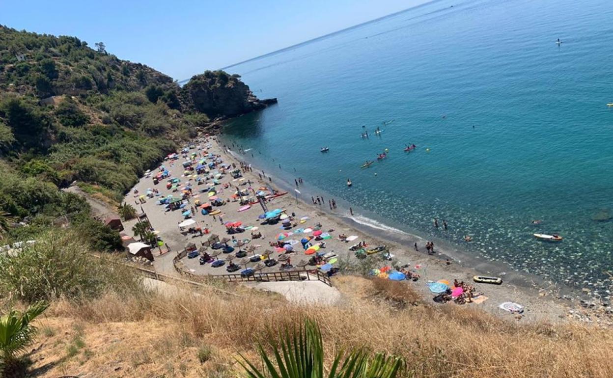 Maro Beach — One of Spain's Best Beaches en Nerja — interior (4 de 12)