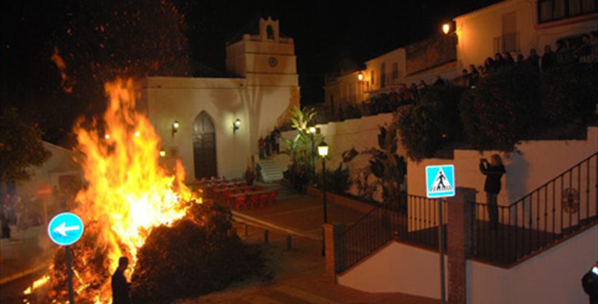 Fiestas of San Antón in Maro en Nerja — vista principal (2 de 6)