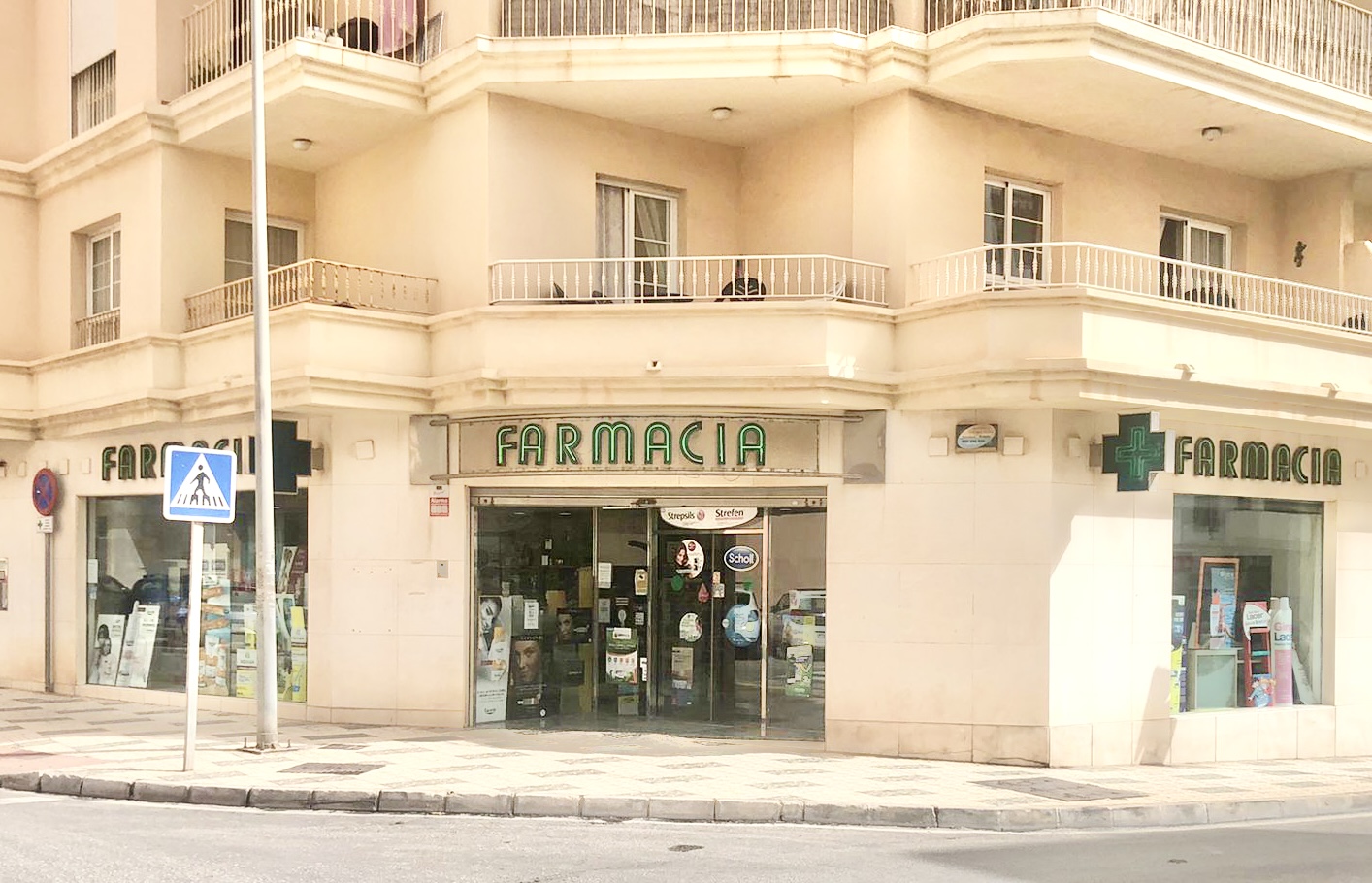 Farmacia Rafael Castillón