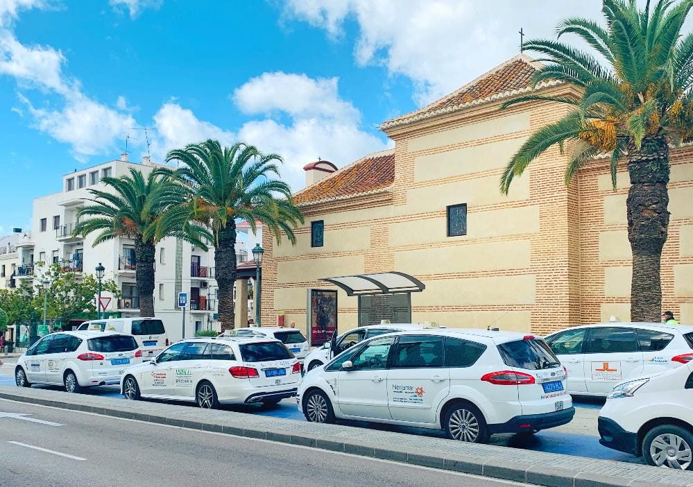 TAXIS NERJA ℹ️ Teléfono, precios, paradas y aeropuerto en Nerja — vista principal