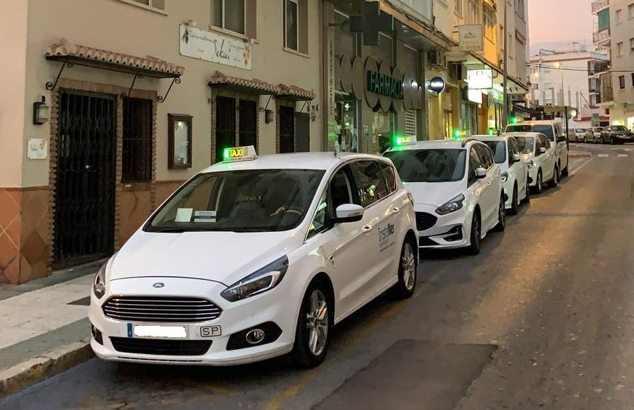 TAXIS NERJA ℹ️ Teléfono, precios, paradas y aeropuerto en Nerja — interior