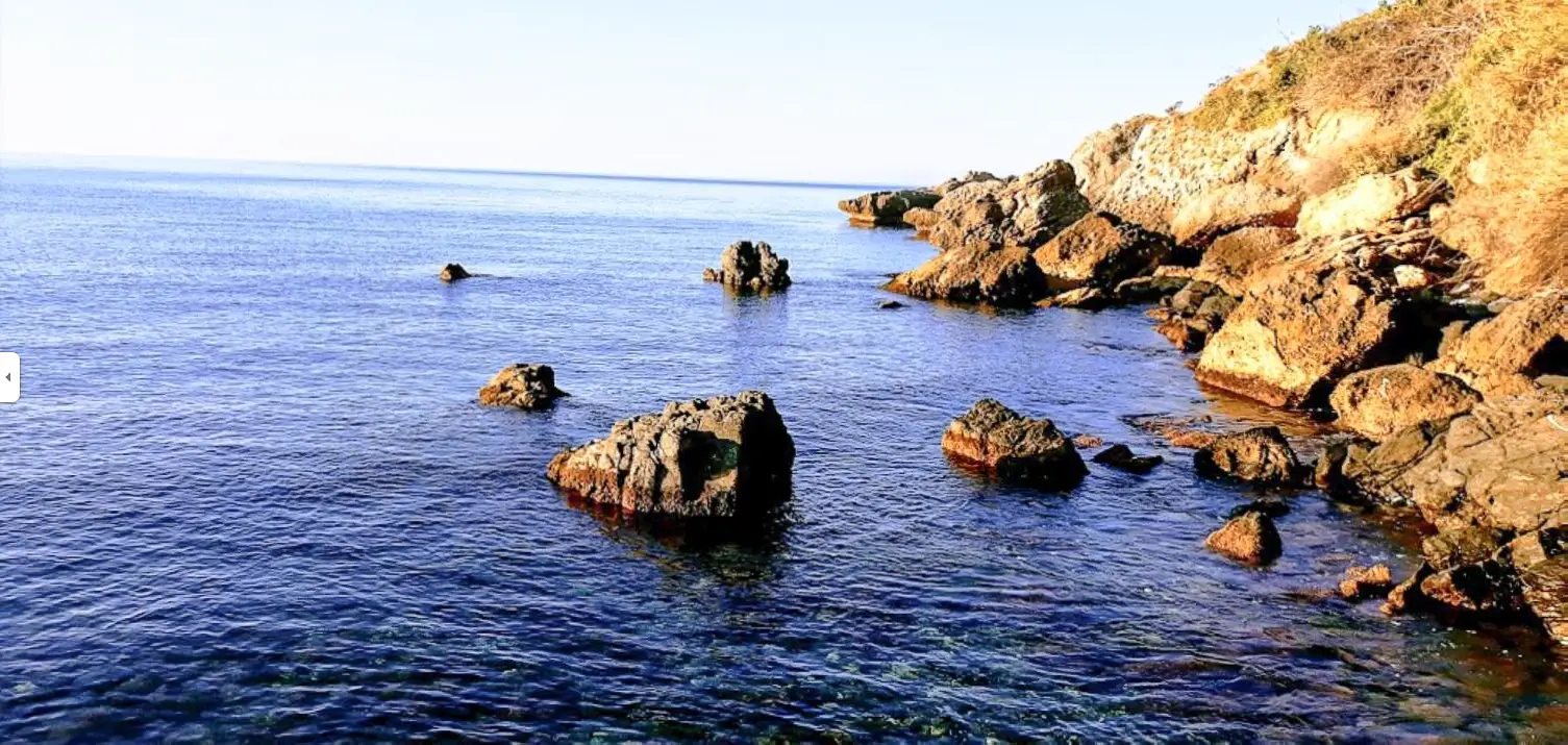Playa La Caleta de Maro en Nerja — interior (4 de 12)