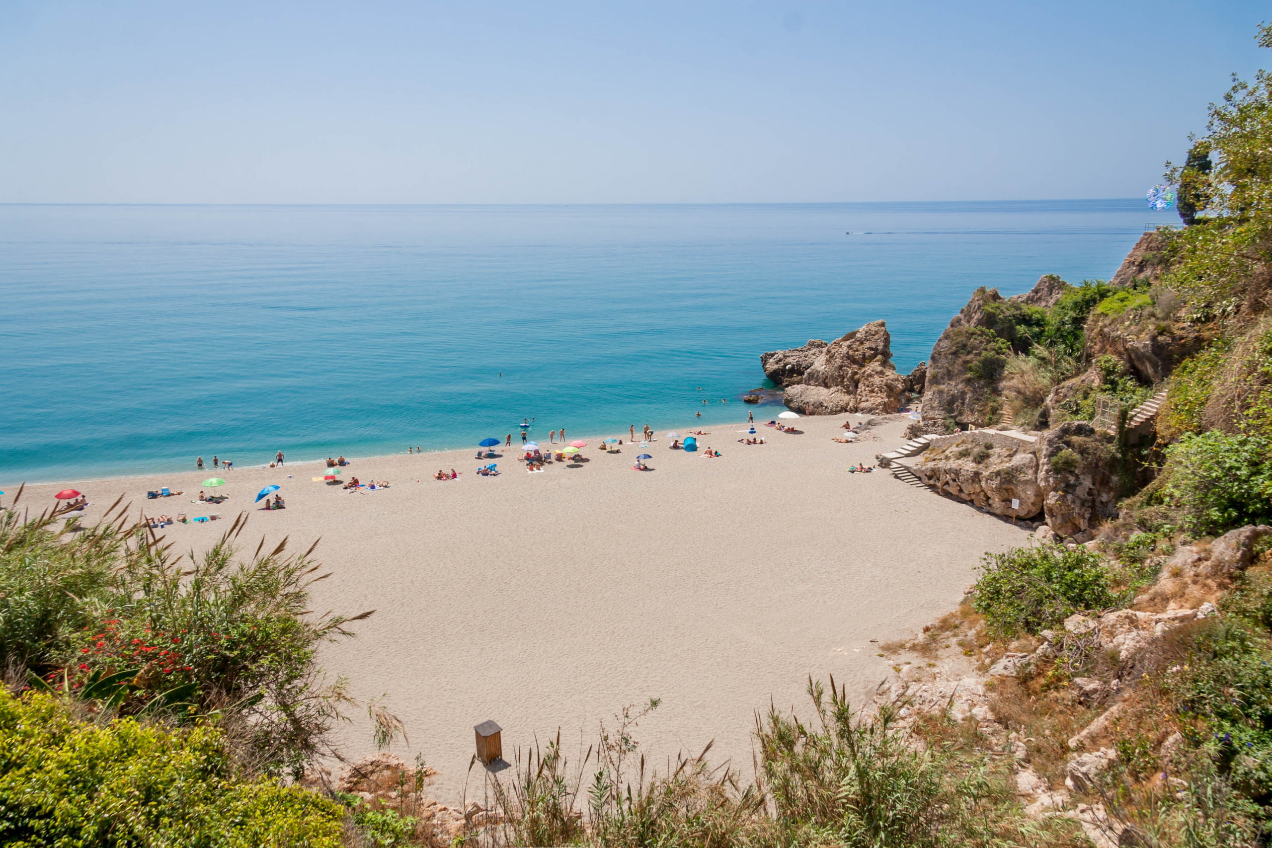 Carabeillo Beach — A Quiet Cove Between the Cliffs en Nerja — exterior (3 de 12)
