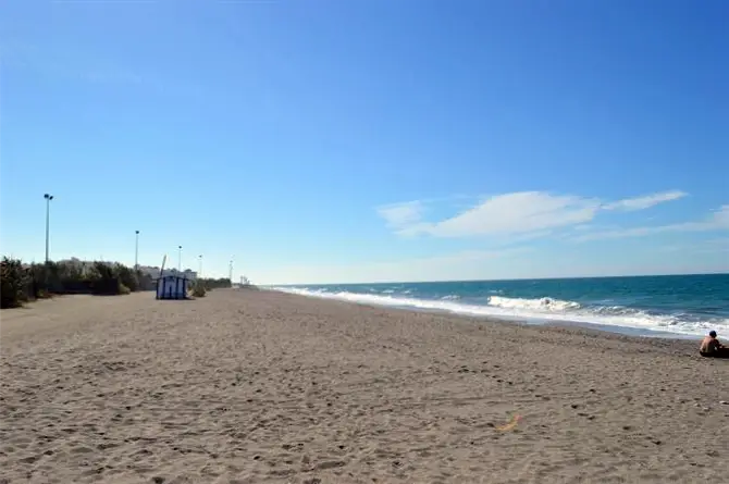 El Playazo Beach en Nerja — detalle (5 de 15)