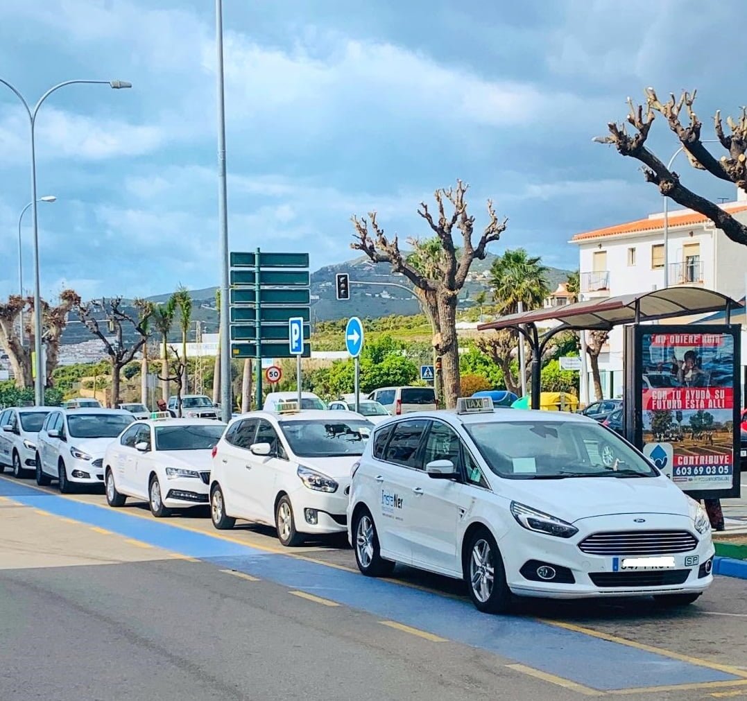TAXIS NERJA ℹ️ Teléfono, precios, paradas y aeropuerto en Nerja — exterior