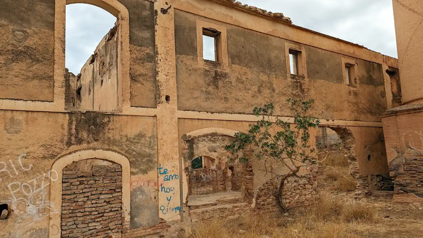 Fábrica de Azúcar (Maro): Lo que DEBES saber ❤️ — foto 3
