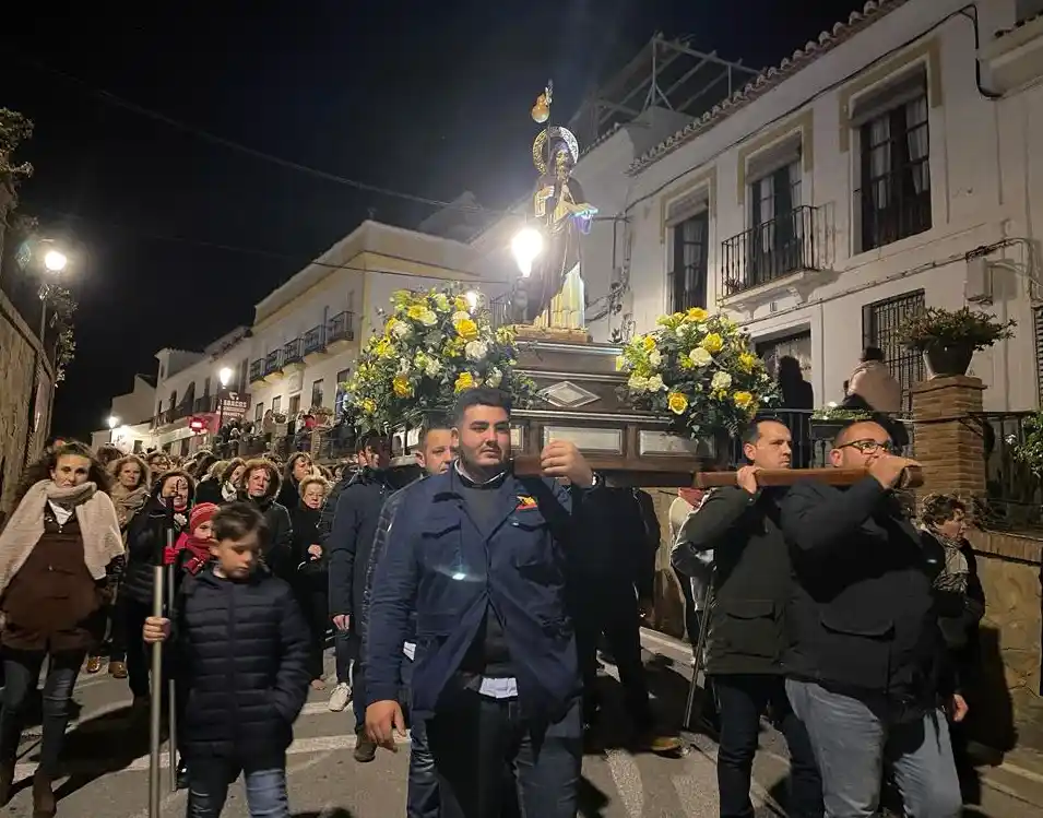 Fiestas of San Antón in Maro en Nerja — interior (4 de 6)