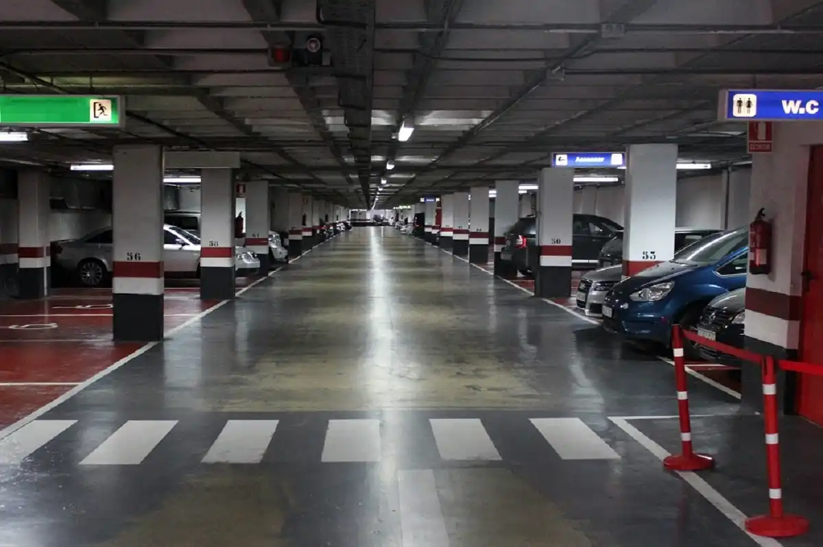 Parking Balcón de Europa / Plaza de España en Nerja — vista principal