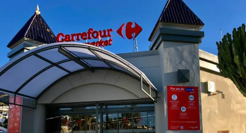 Carrefour Supermarkets en Nerja — exterior