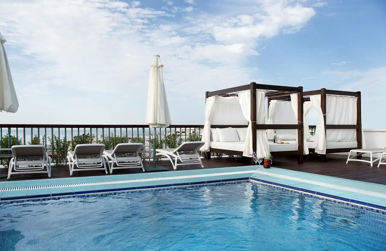 Hotel Plaza Cavana