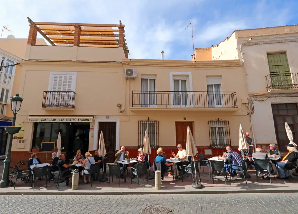 Café Bar las Cuatro Esquinas