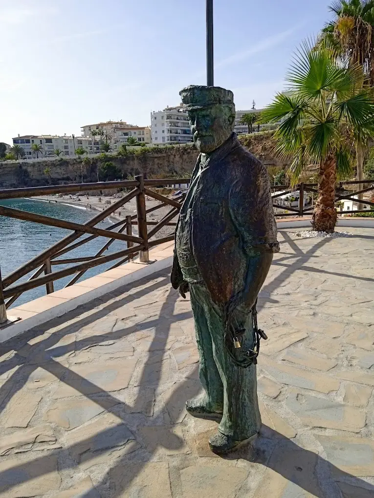 Chanquete Statue (Nerja) ⚓ INFO, photos and how to get there en Nerja — exterior (3 de 6)