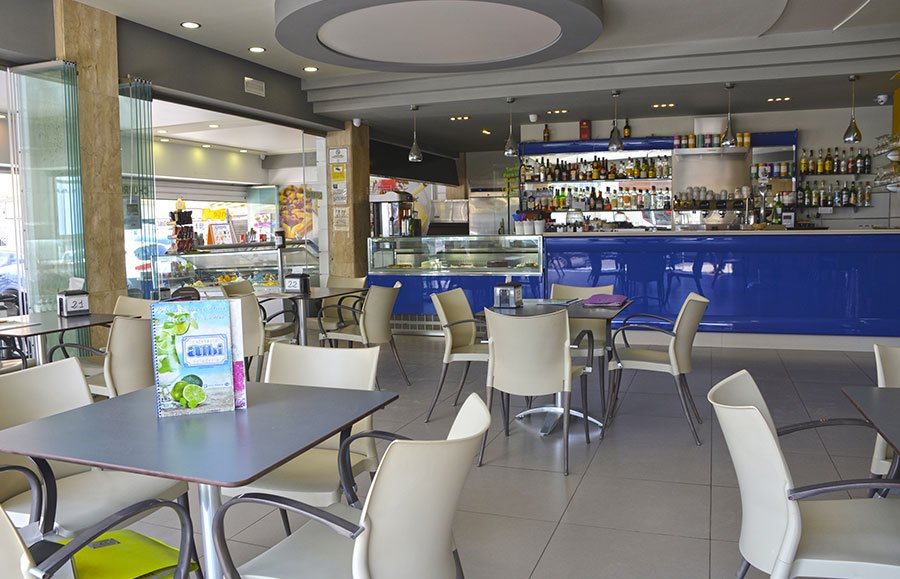Cafetería Albi Burriana — foto 3