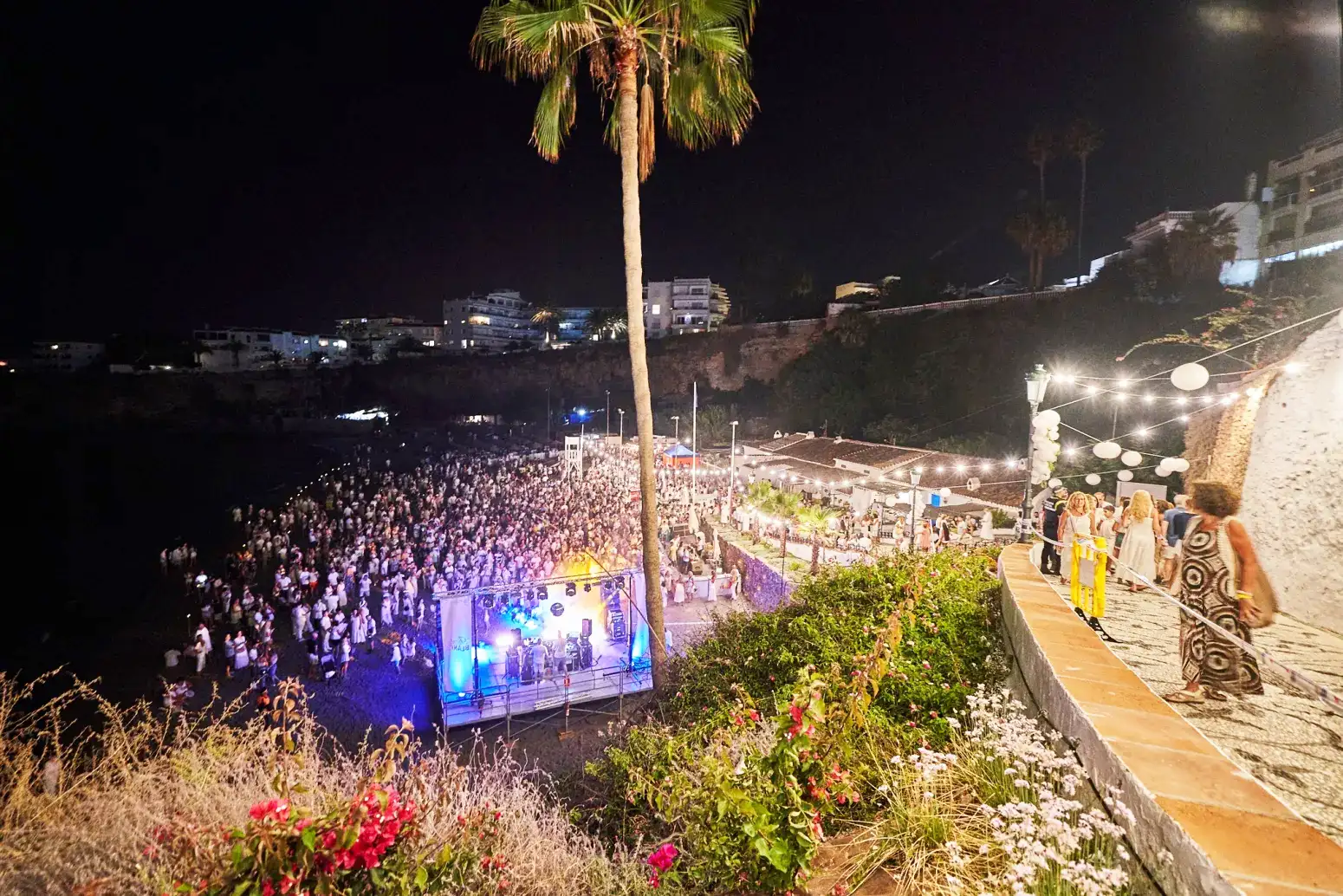 Fiesta Blanca de Nerja en Nerja — interior