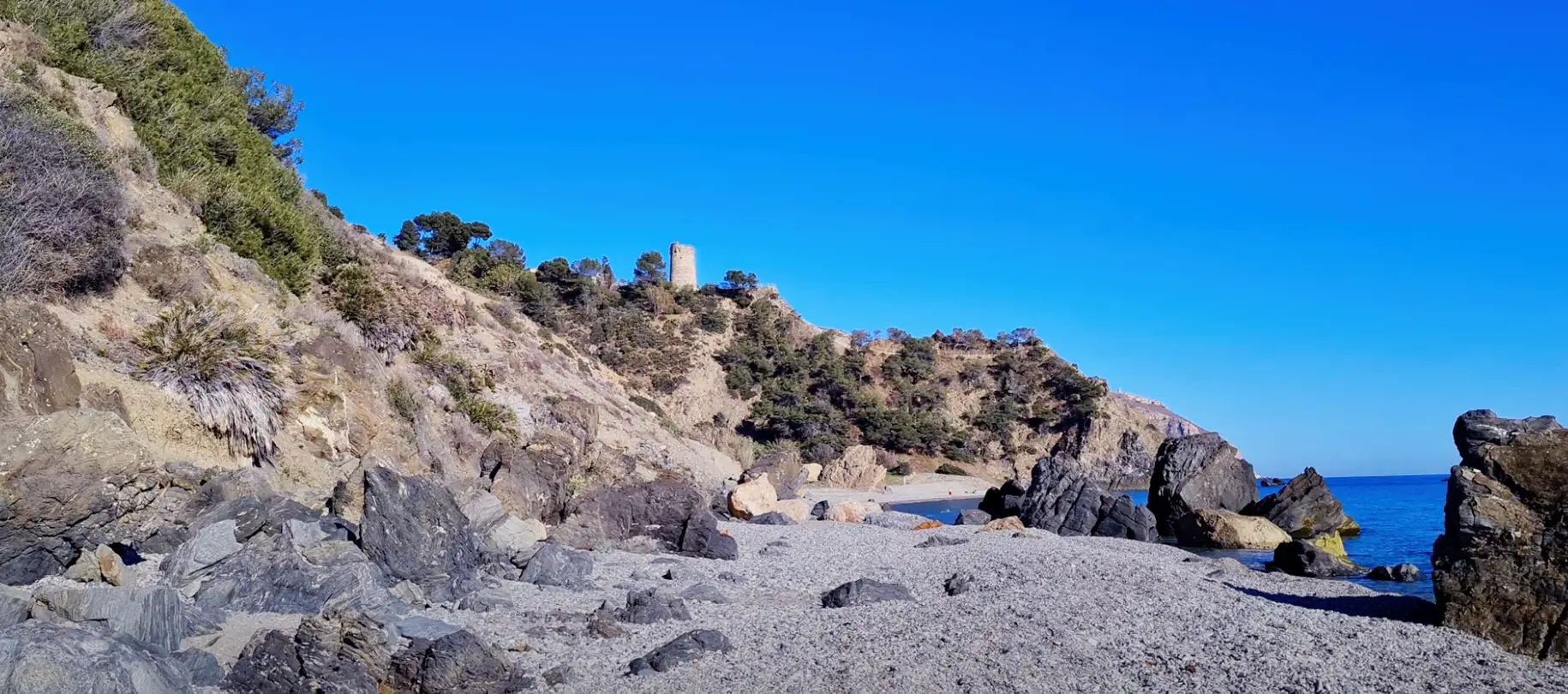 Playa de las Alberquillas en Nerja — interior (4 de 16)