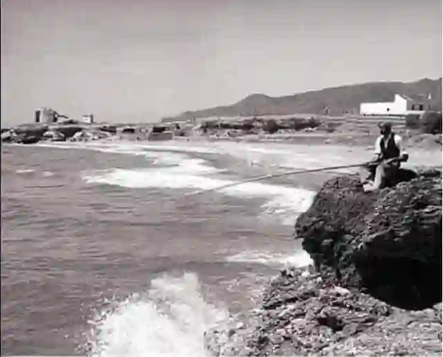 foto antigua mirador playa torrecilla nerja