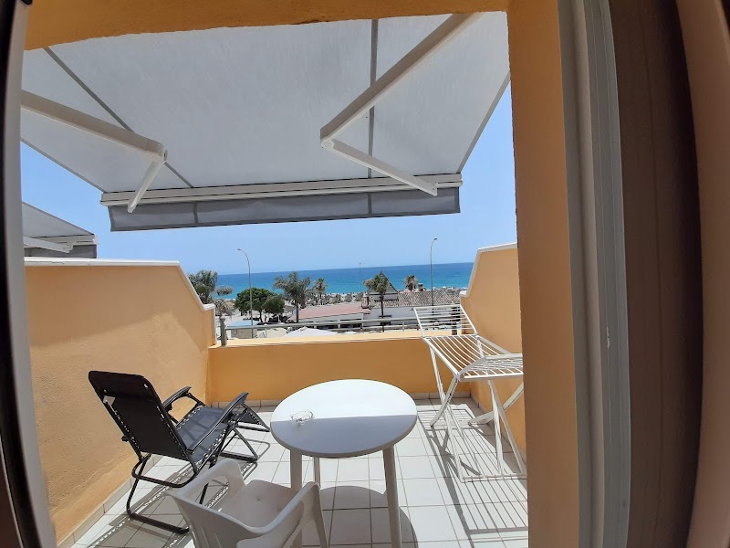 Apartamentos Nerja Bahía — foto 4