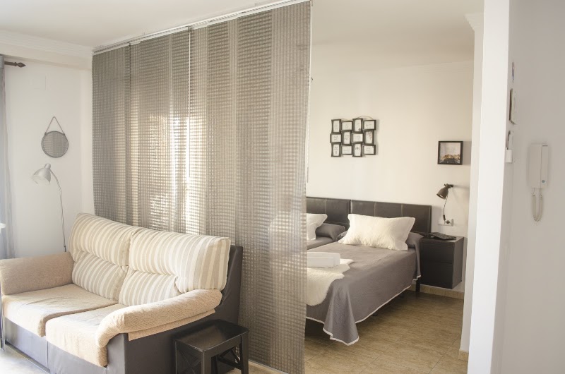 Apartamentos RuiSol – Apartamentos turísticos en Nerja centro by Centrall alquileres turísticos — foto 4
