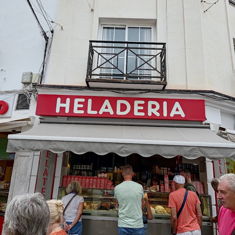 Heladería CALAHONDA — foto 4