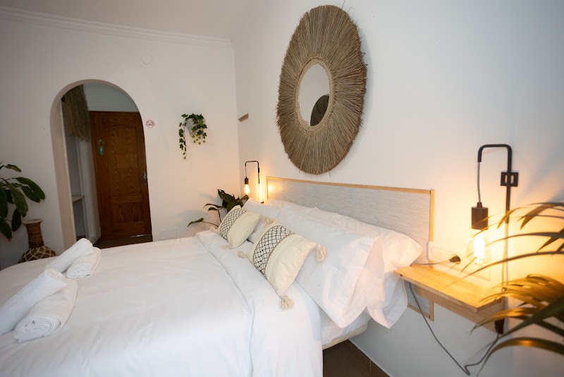 Naim Guest House Nerja — foto 2