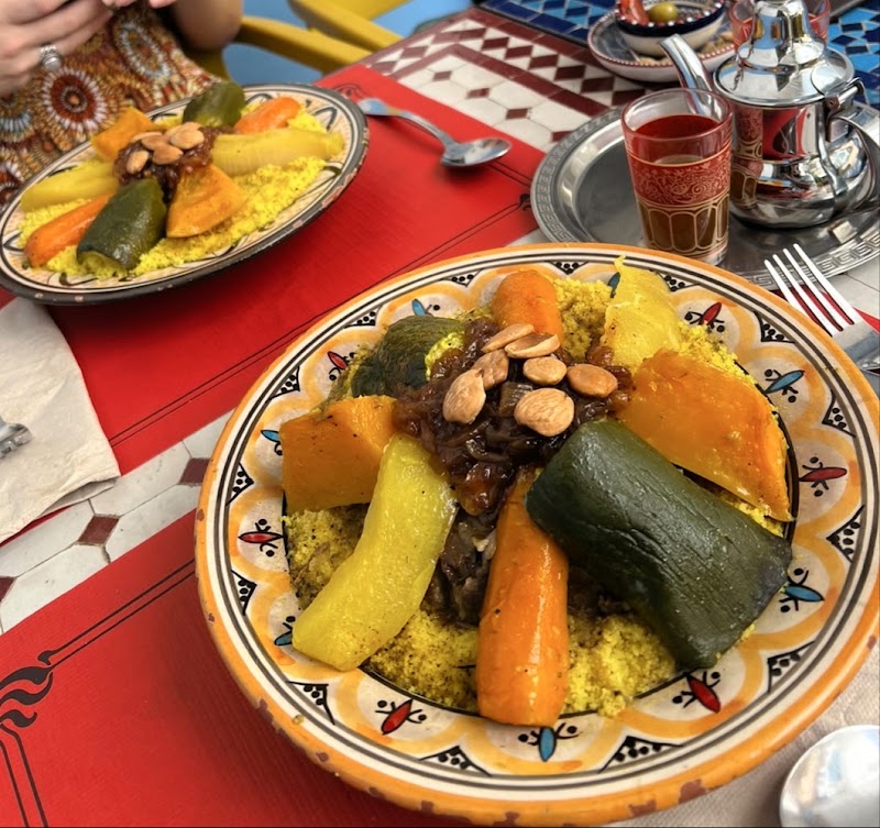 Teteria restaurante Riyad ,halal 100%halal food,مطعم مغربي حلال 100%,comida marroquí halal,nerja — foto 5