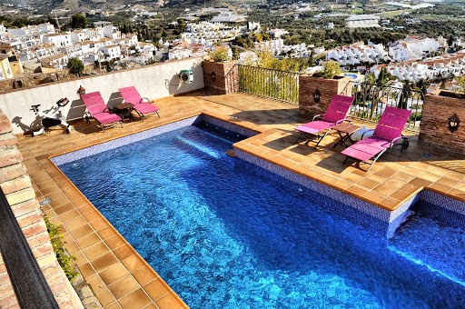 Welcome Inn Nerja Guest House Luxury Bed & Breakfast — foto 3