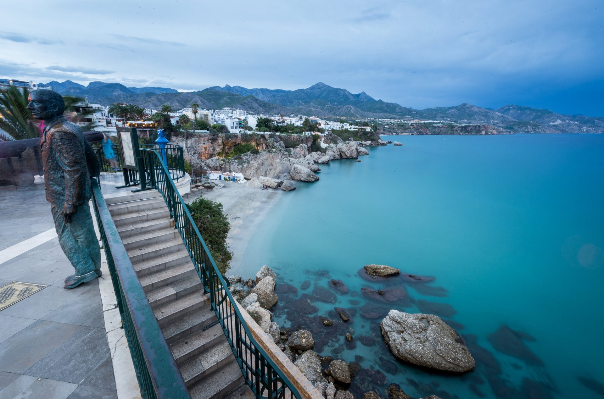 La historia del Balcón de Europa: de fortaleza árabe a icono de Nerja